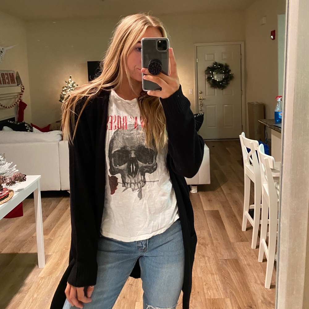 Graphic tee